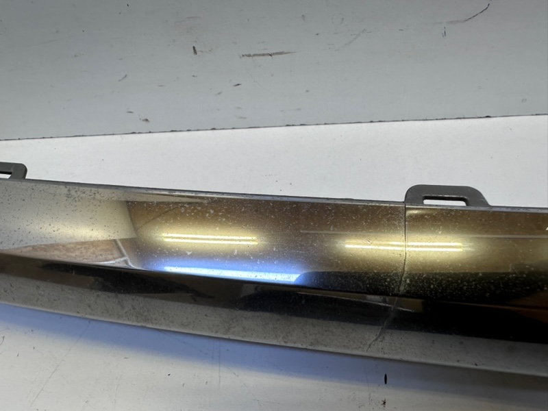 Накладка на решетку радиатора