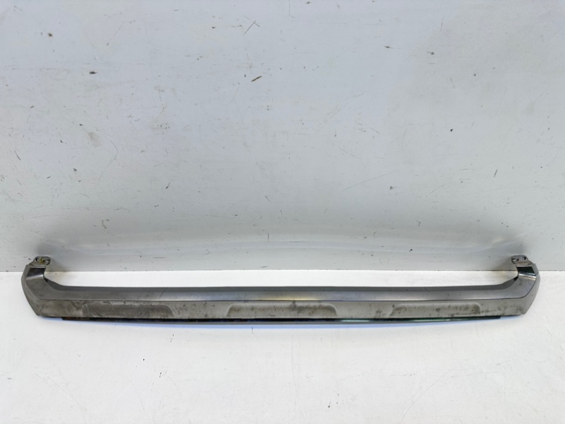 Накладка на решетку радиатора