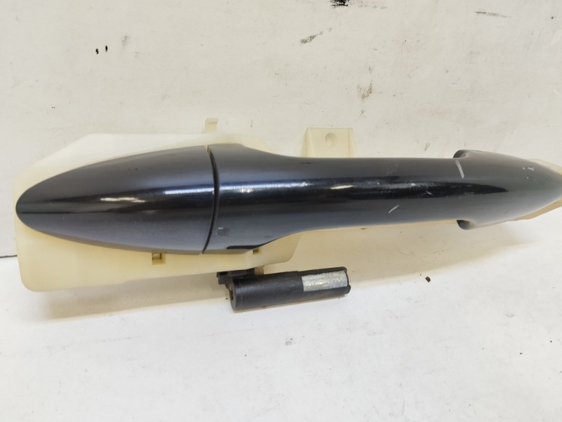 Ручка двери задней наружная левая