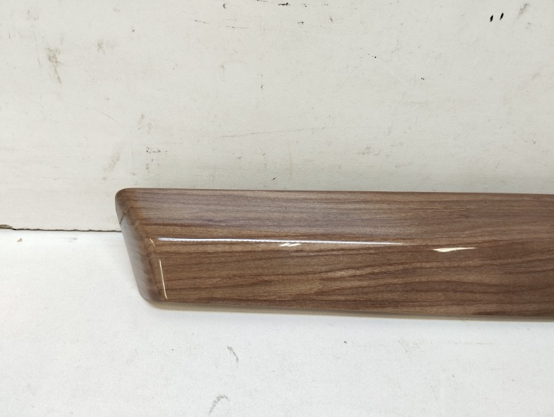 Накладка двери задней левой