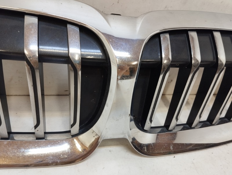 Решетка радиатора