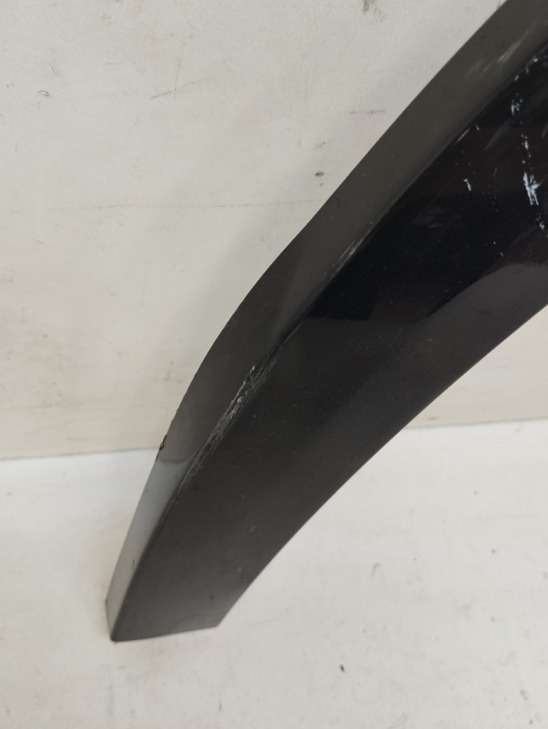 Накладка заднего крыла левого