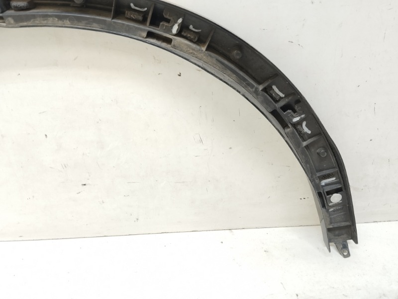 Накладка заднего крыла левого