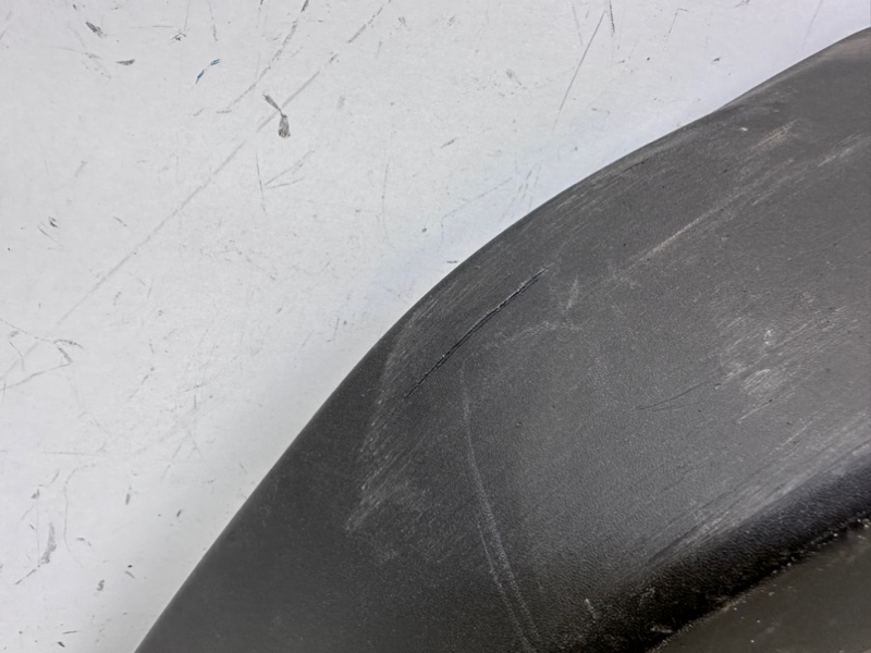 Спойлер переднего бампера