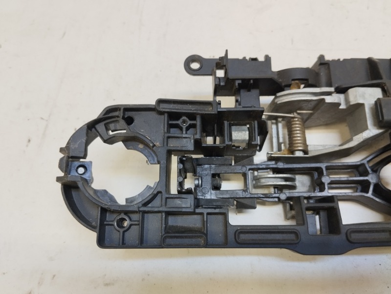 Кронштейн ручки