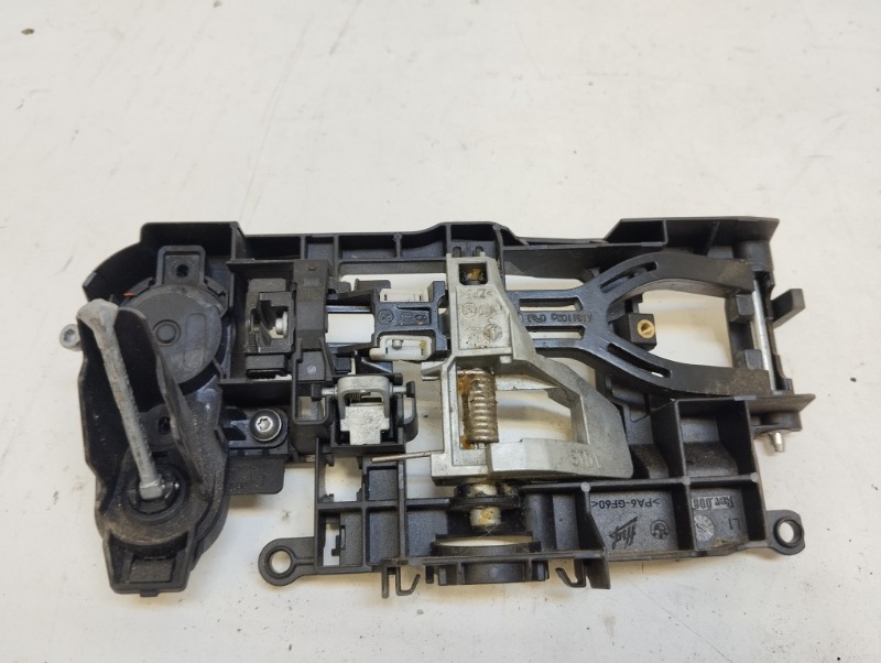 Кронштейн ручки