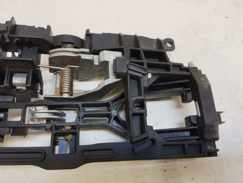 Кронштейн ручки