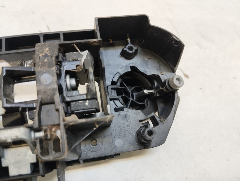 Кронштейн ручки