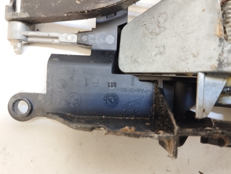 Кронштейн ручки