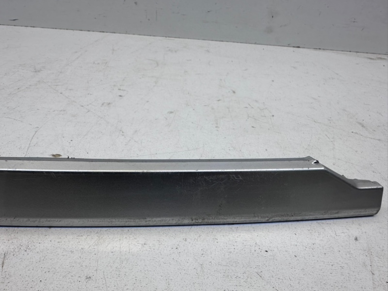 Молдинг заднего бампера левый