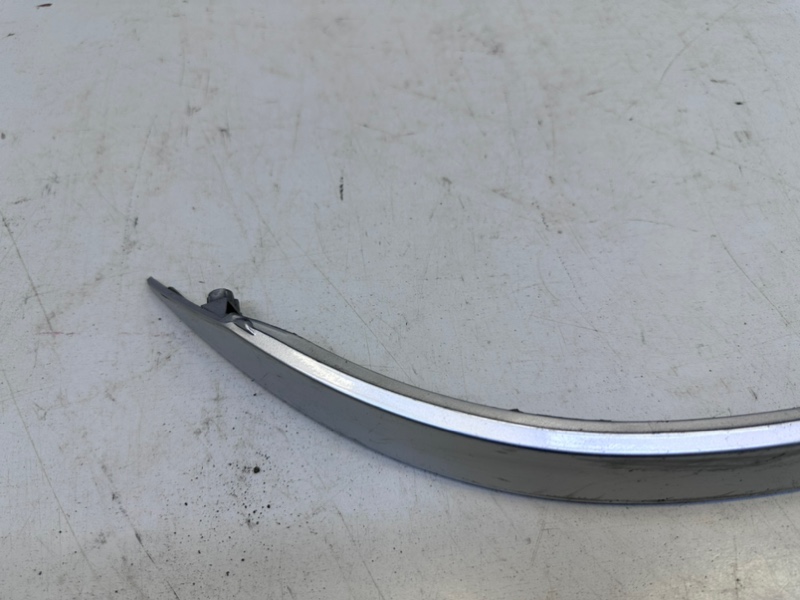 Молдинг заднего бампера левый