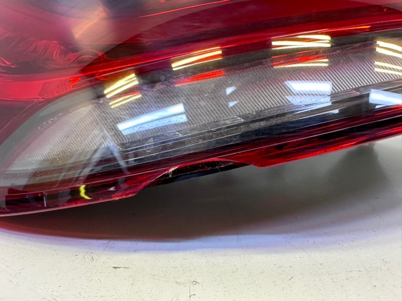 Фонарь задний левый