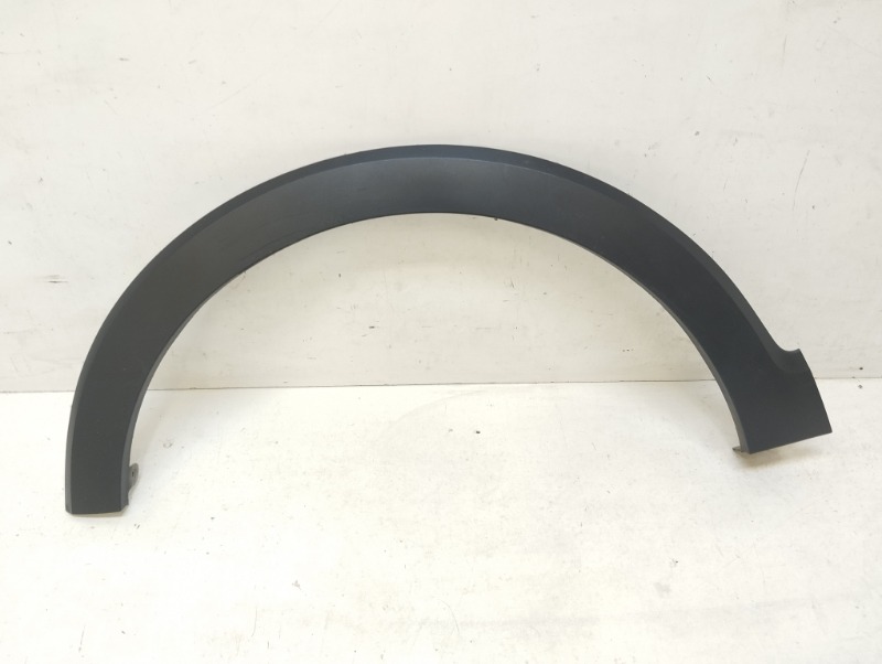 Накладка переднего крыла левого