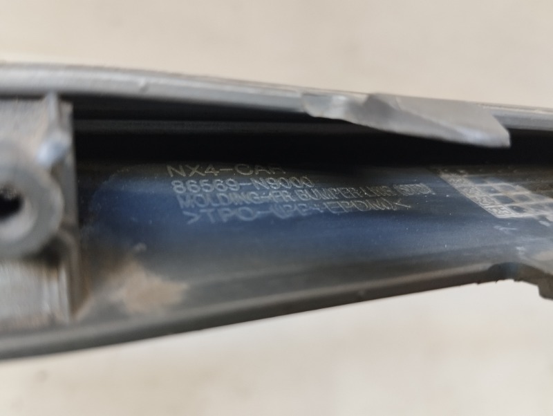 Спойлер переднего бампера