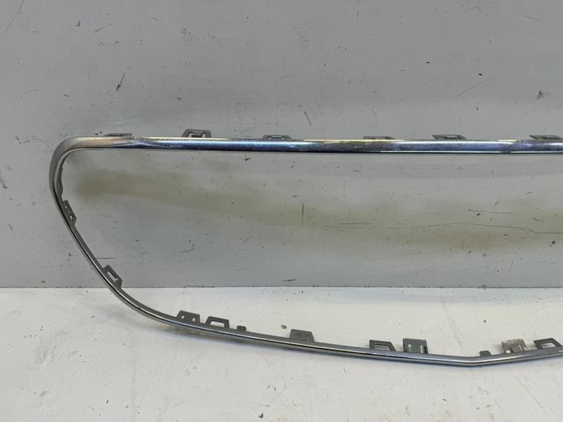 Накладка на решетку радиатора