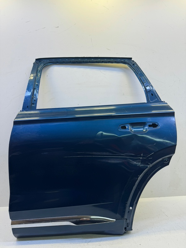 Дверь задняя левая