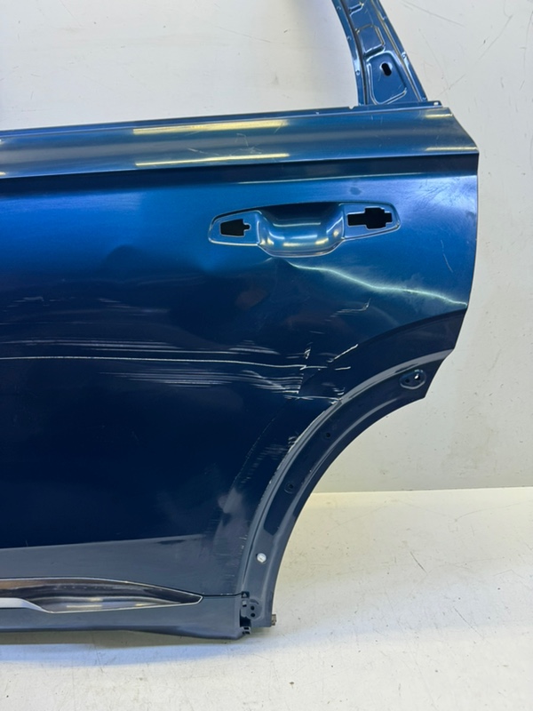 Дверь задняя левая