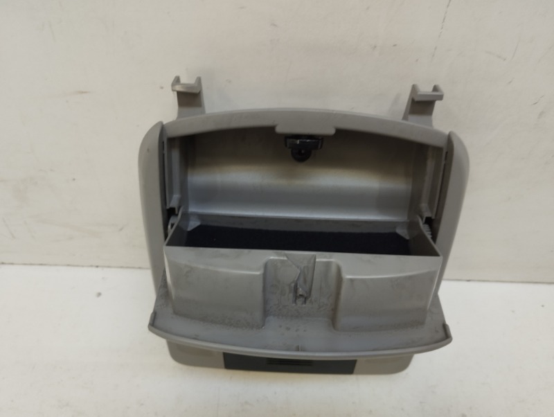 Плафон салонный