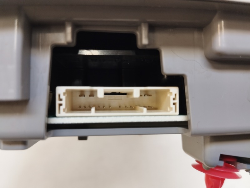 Плафон салонный