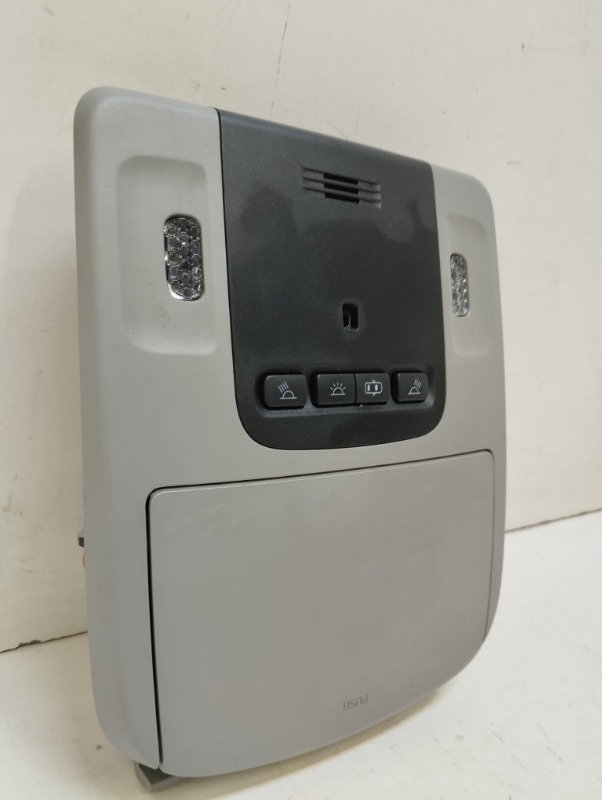 Плафон салонный