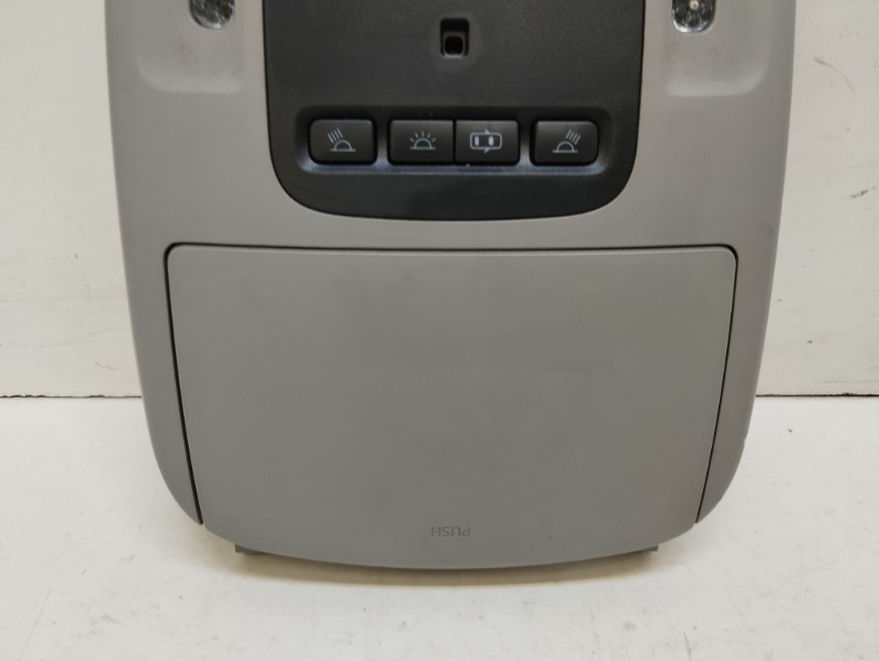 Плафон салонный