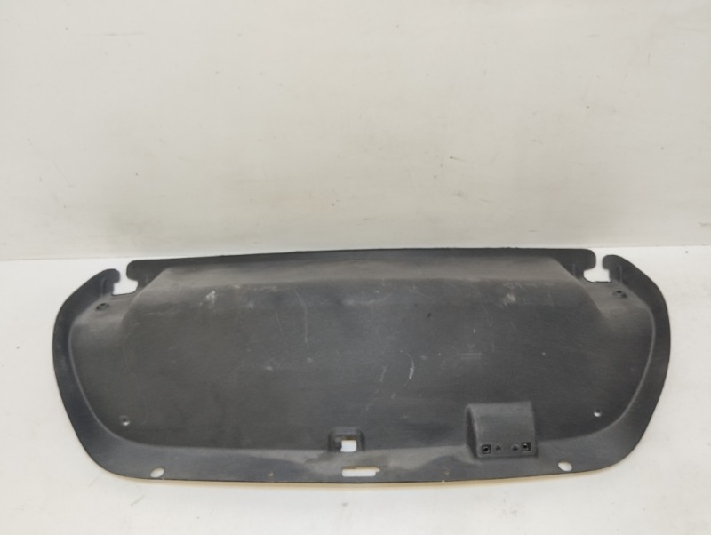 Обшивка багажника