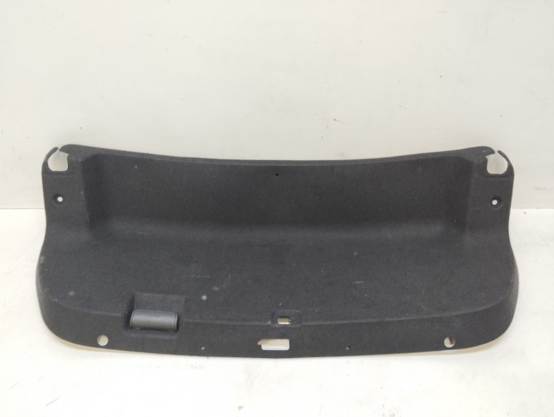 Обшивка багажника