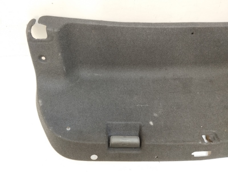 Обшивка багажника