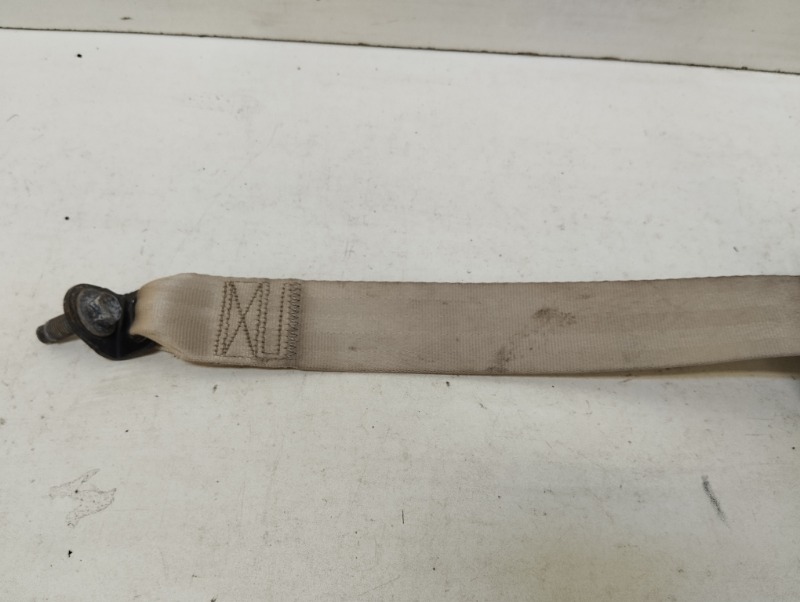 Ремень безопасности