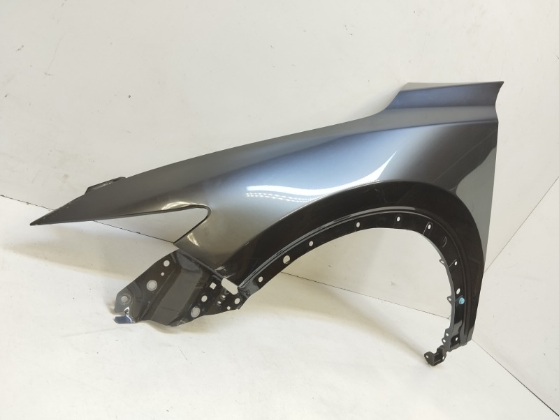 Крыло переднее левое