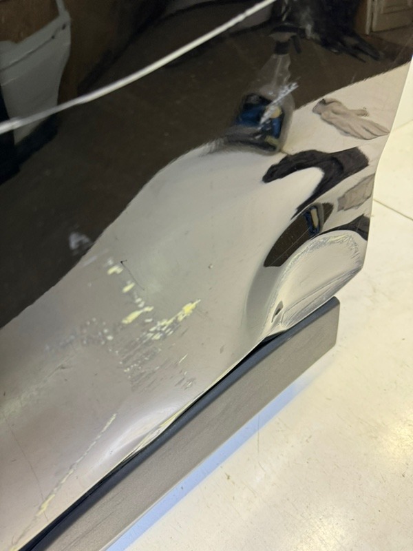 Дверь задняя правая