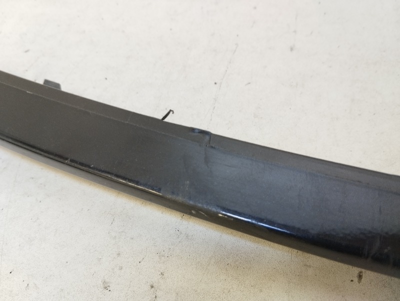 Накладка переднего бампера