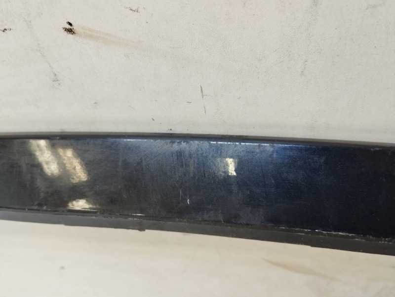 Накладка переднего бампера