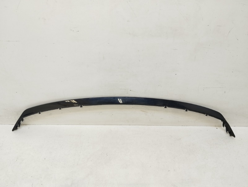 Накладка переднего бампера