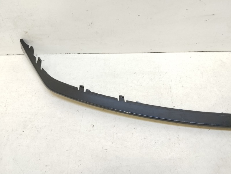 Накладка переднего бампера