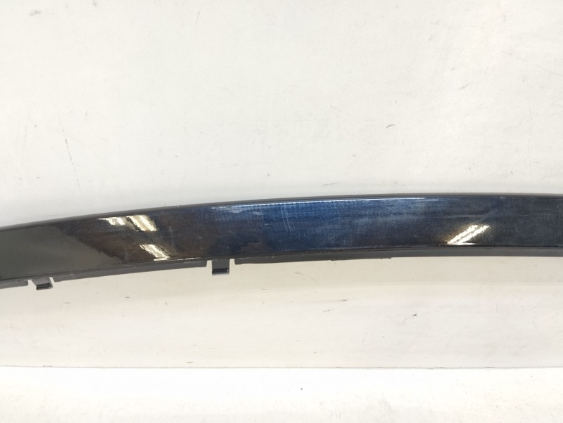 Накладка переднего бампера