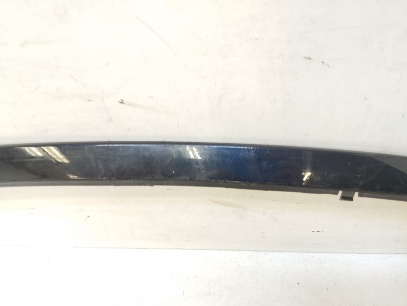 Накладка переднего бампера