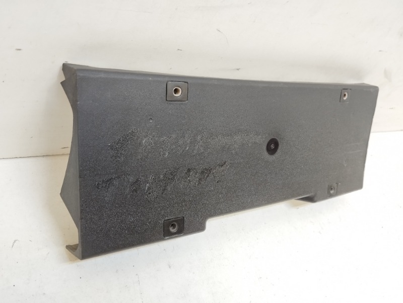 Накладка переднего бампера под номер