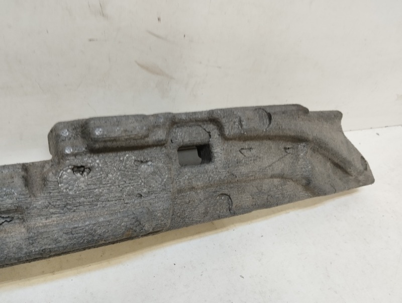 Наполнитель переднего бампера