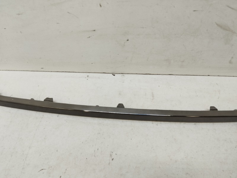 Молдинг заднего бампера