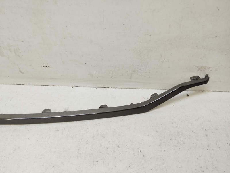 Молдинг заднего бампера