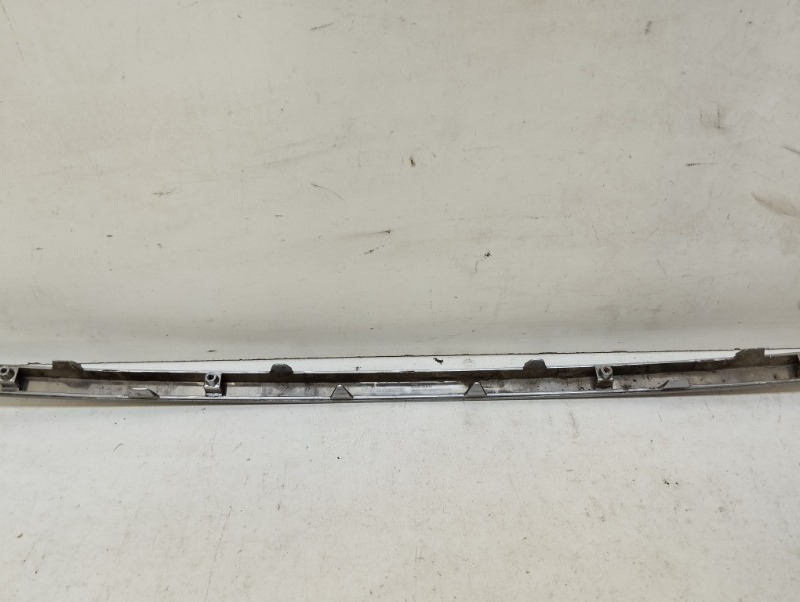 Молдинг заднего бампера