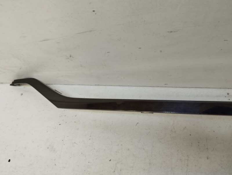 Молдинг заднего бампера