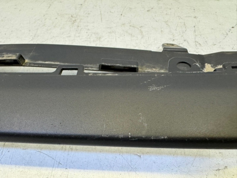 Спойлер переднего бампера