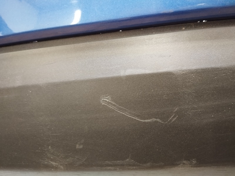 Бампер задний