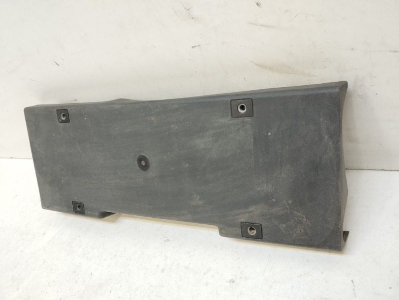 Накладка переднего бампера под номер