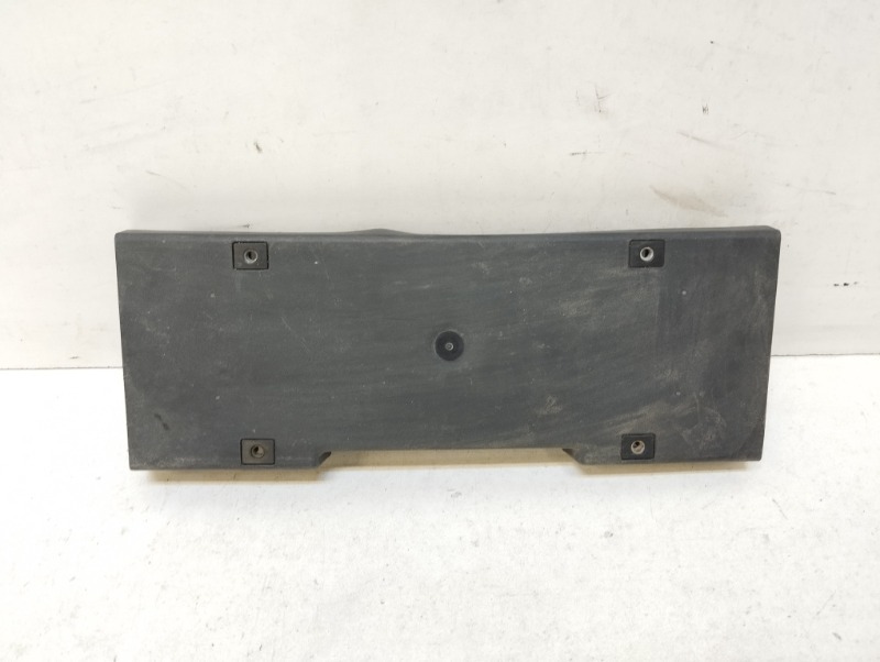 Накладка переднего бампера под номер