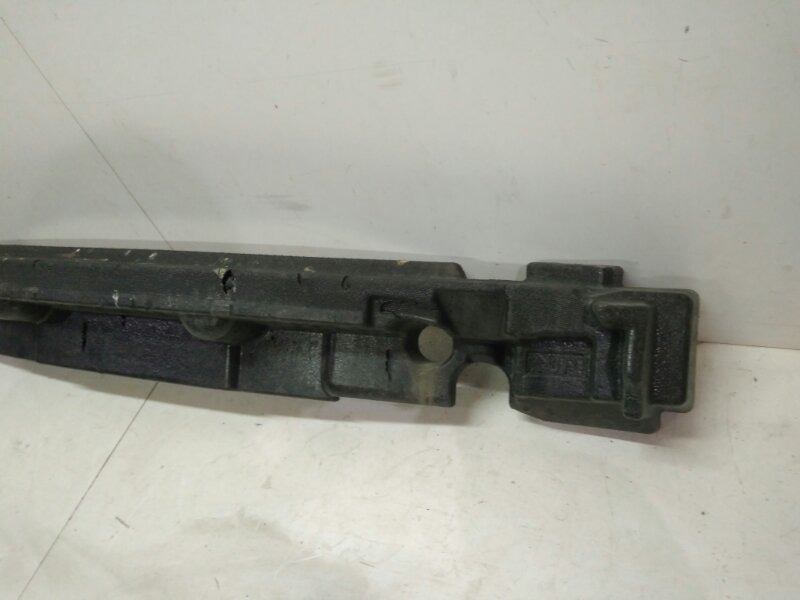 Наполнитель переднего бампера