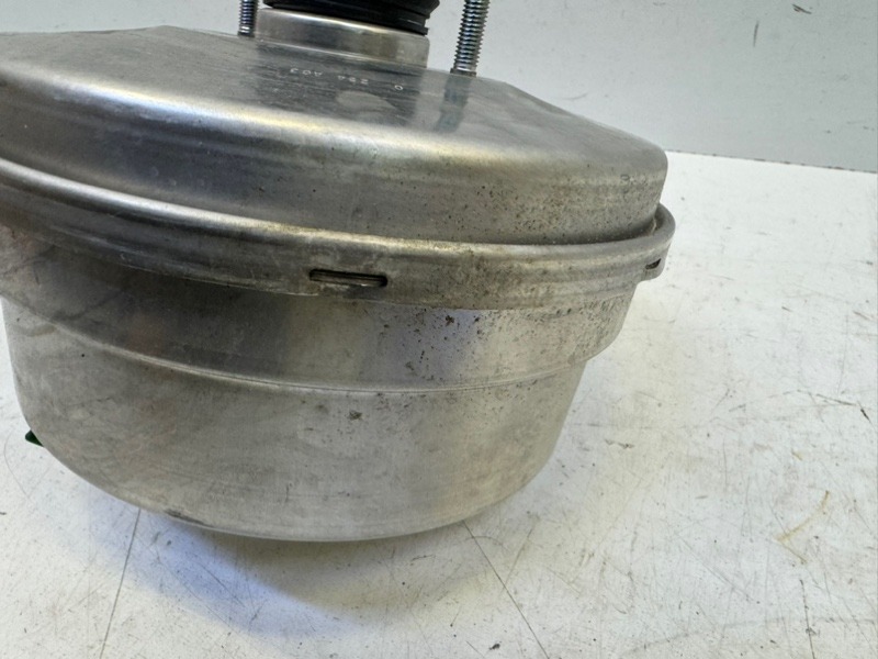 Усилитель тормозов вакуумный