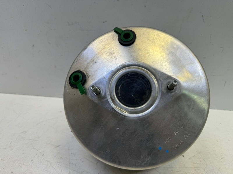 Усилитель тормозов вакуумный